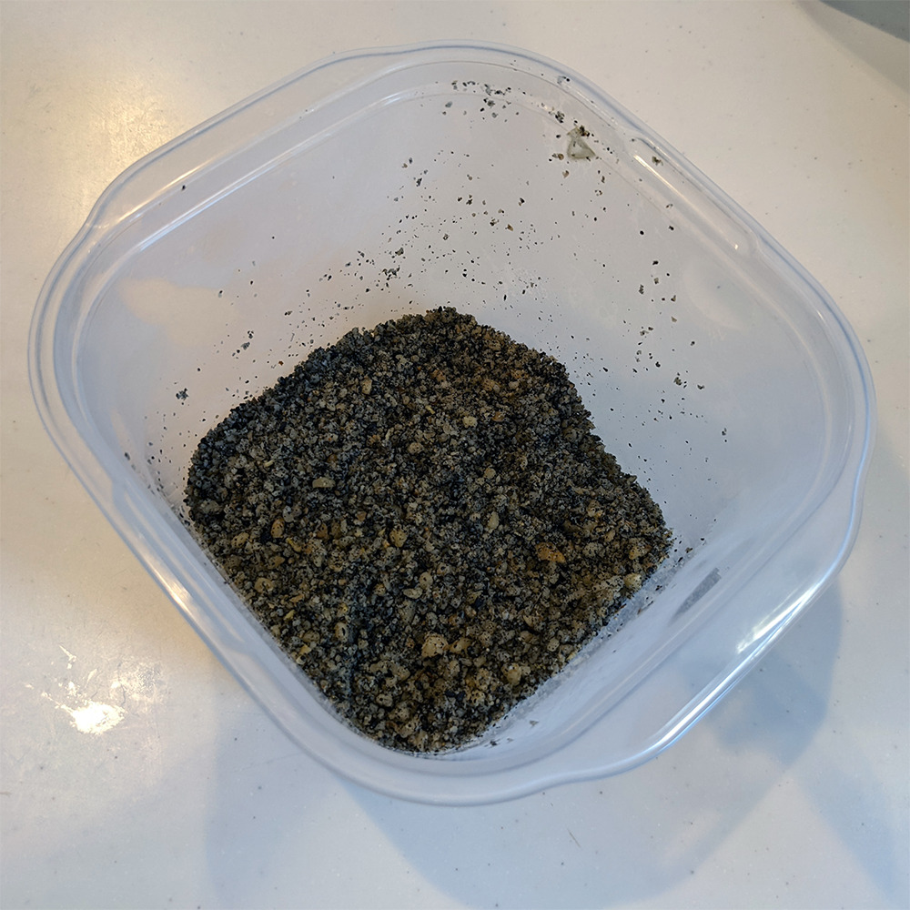 タッパに入った艶肌艶髪レシピ